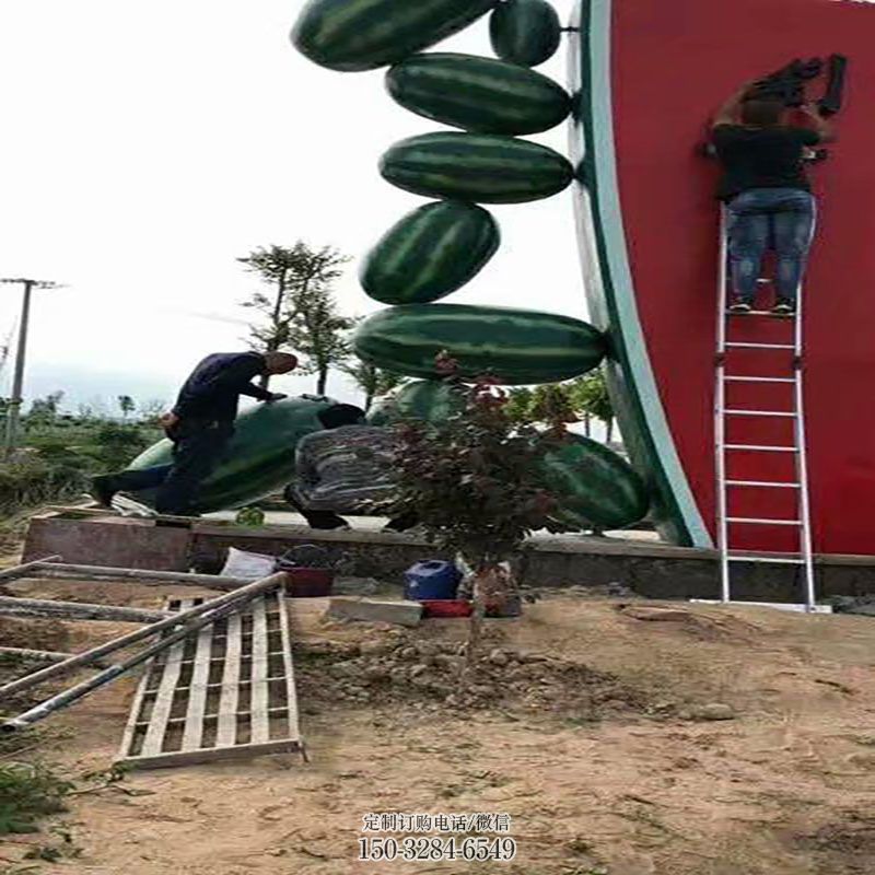 西瓜雕塑工艺 城市广场瓜果雕塑提供 景区雕塑优选